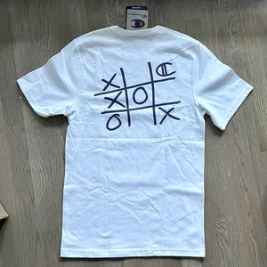 CHAMPION Tic Tac Toe Graphic Short Sleeve Tee. Size XS.
